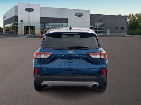 Used 2022 Ford Escape SE w/ Cold Weather Package image 10
