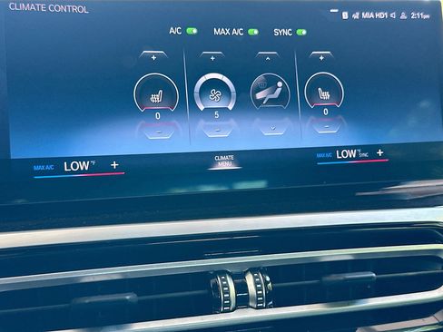 Certified 2023 BMW 330i Sedan w/ Driving Assistance Package RWD image 16