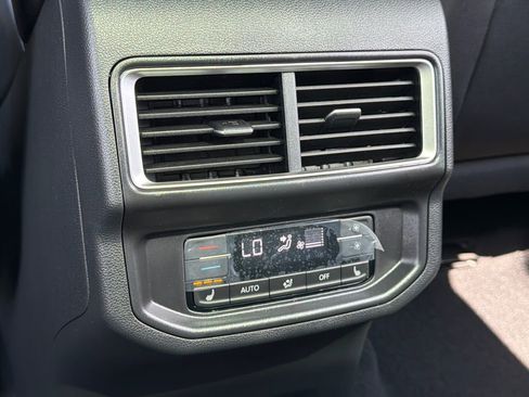 New 2026 Volkswagen Atlas SEL AWD/4WD image 18