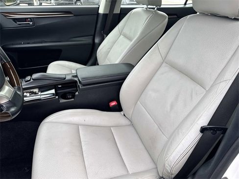 Used 2014 Lexus ES 350 image 19