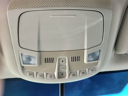 Used 2016 Ford Edge Titanium w/ Equipment Group 301A image 31