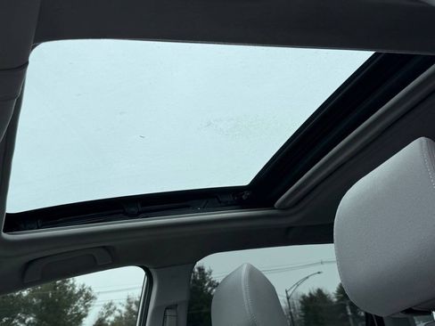 Used 2018 Subaru Forester 2.5i Premium AWD/4WD image 17