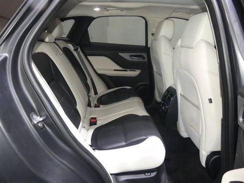 Used 2018 Jaguar F-PACE S AWD/4WD image 29
