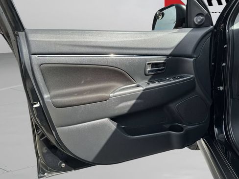 Used 2023 Mitsubishi Outlander Sport LE AWD/4WD image 20