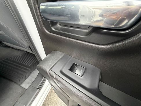 Used 2019 Chevrolet Silverado 1500 LT RWD image 15