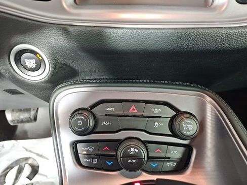 Certified 2023 Dodge Challenger SXT w/ Blacktop Package image 20