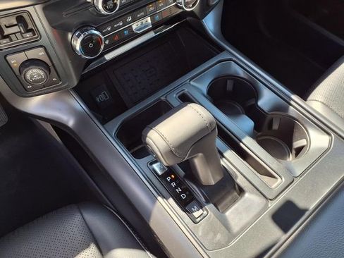 New 2026 Ford F150 Lariat w/ Equipment Group 502A High image 13