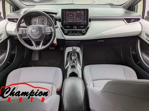 Used 2021 Toyota Corolla SE FWD image 17