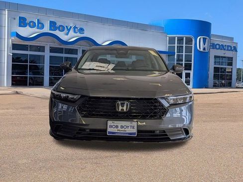 New 2026 Honda Accord EX-L image 2