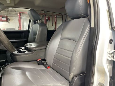 Used 2015 RAM 2500 Tradesman image 11