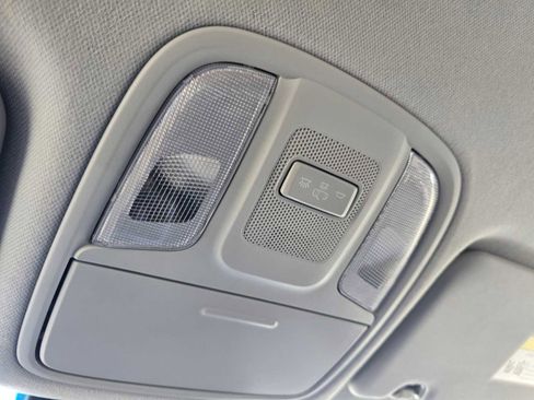 Used 2022 Kia Niro EX w/ Cold Weather Package image 33