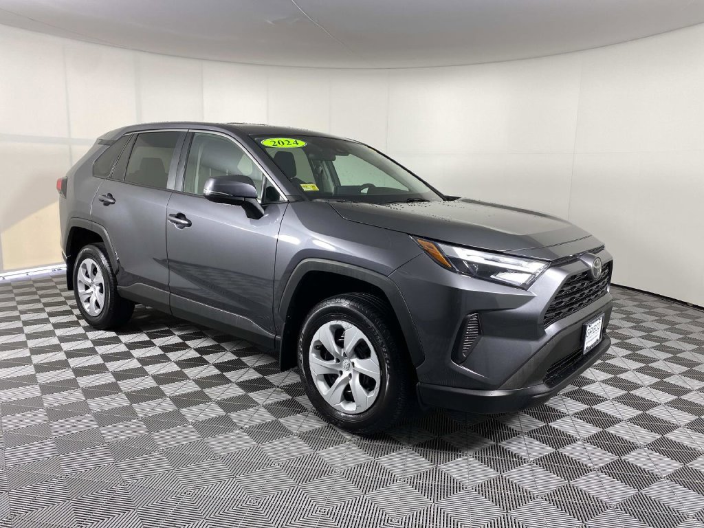 Used 2024 Toyota RAV4 LE AWD/4WD image 1