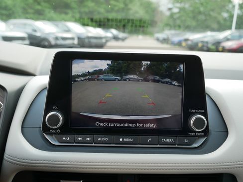 Certified 2023 Nissan Rogue SV AWD/4WD image 27