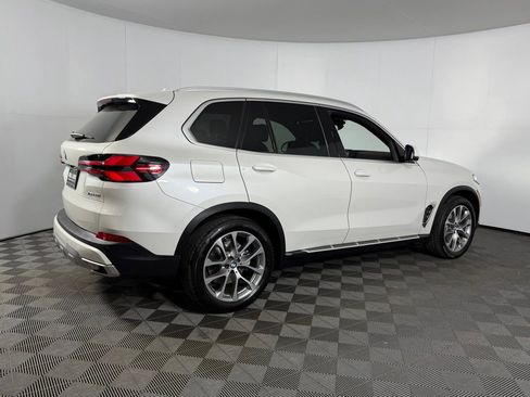 Used 2025 BMW X5 xDrive40i image 6