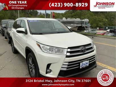 Used 2019 Toyota Highlander XLE