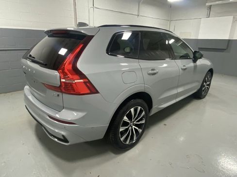 Certified 2025 Volvo XC60 B5 Plus image 3