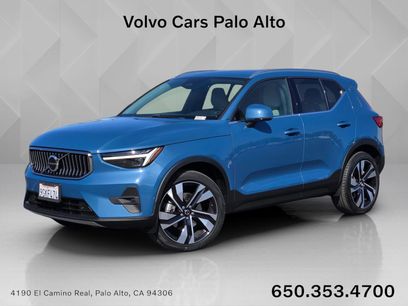 Used 2023 Volvo XC40 B5 Ultimate w/ Protection Package Premier