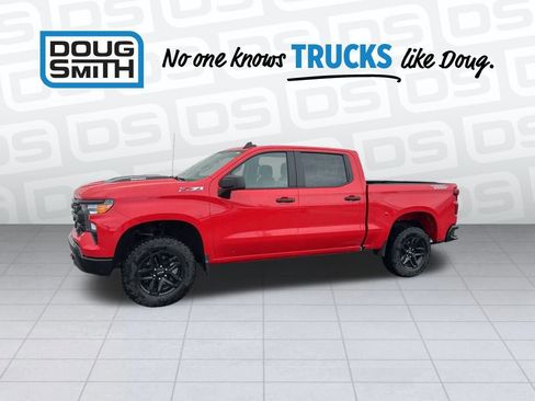 Used 2025 Chevrolet Silverado 1500 Custom Trail Boss image 1