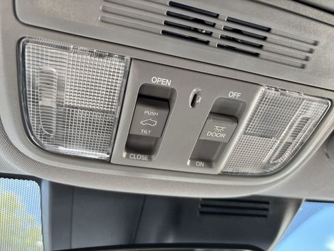Used 2021 Honda CR-V EX image 23