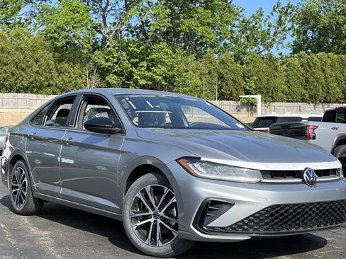 New 2026 Volkswagen Jetta Sport FWD image 2