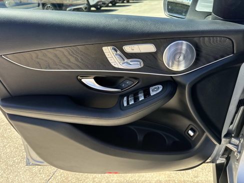 Used 2018 Mercedes-Benz GLC 300 image 19