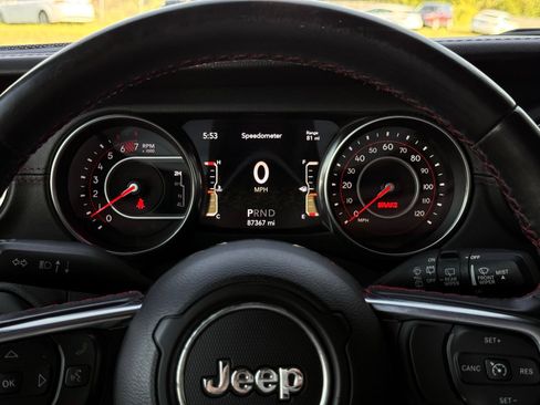 Used 2020 Jeep Wrangler Unlimited Rubicon w/ Quick Order Package 28Y Recon AWD/4WD image 38