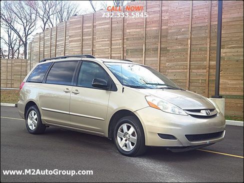 Used 2006 Toyota Sienna LE image 6