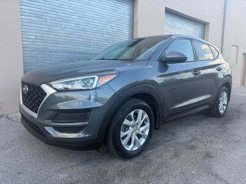 Used 2019 Hyundai Tucson SE w/ Cargo Package FWD image 2