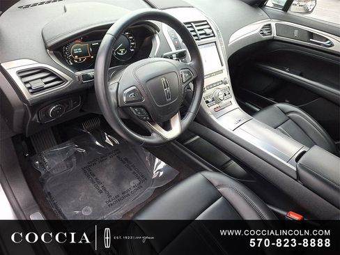 Used 2020 Lincoln MKZ AWD w/ Convenience Package image 15