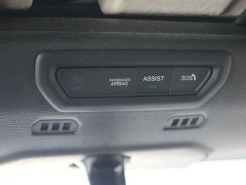 Used 2022 Jeep Wrangler Sport S image 11