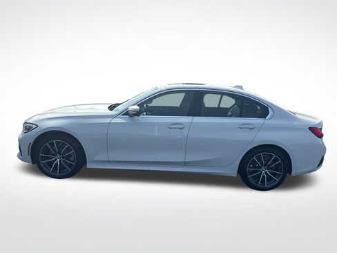 Used 2021 BMW 330i xDrive Sedan w/ Convenience Package AWD/4WD image 2