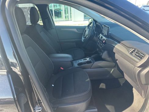 Used 2025 Ford Escape Active image 7