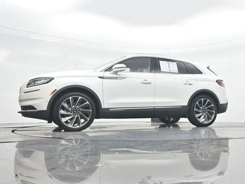 Used 2022 Lincoln Nautilus Reserve w/ Equipment Group 201A AWD/4WD image 33
