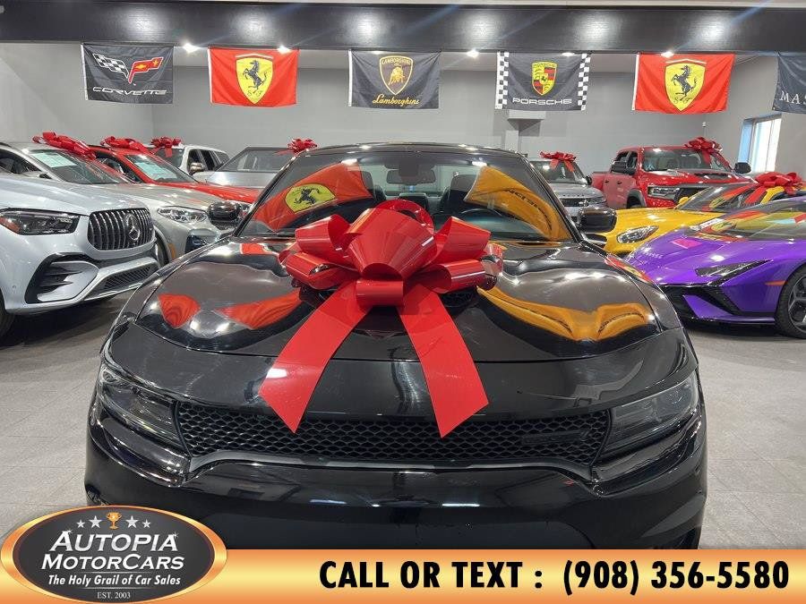 Used 2023 Dodge Charger R/T w/ Plus Group RWD image 8