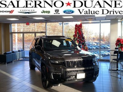 Used 2025 Jeep Grand Cherokee L Limited w/ Black Appearance Package