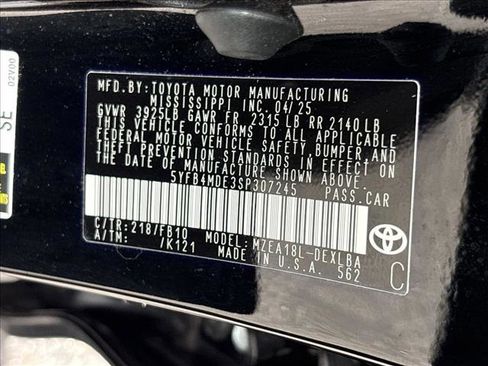 Certified 2025 Toyota Corolla LE FWD image 27