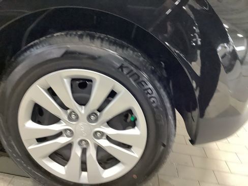 Certified 2023 Kia Soul LX image 27