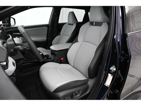 New 2026 Subaru Solterra Premium image 17