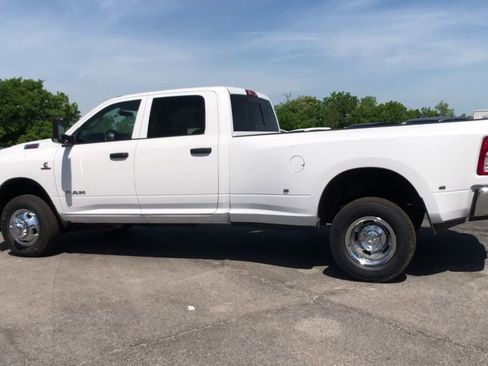 Used 2019 RAM 3500 Tradesman image 6