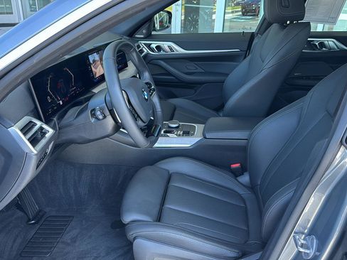 Used 2025 BMW 430i xDrive w/ Premium Package image 8