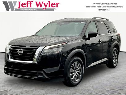 Used 2025 Nissan Pathfinder SV