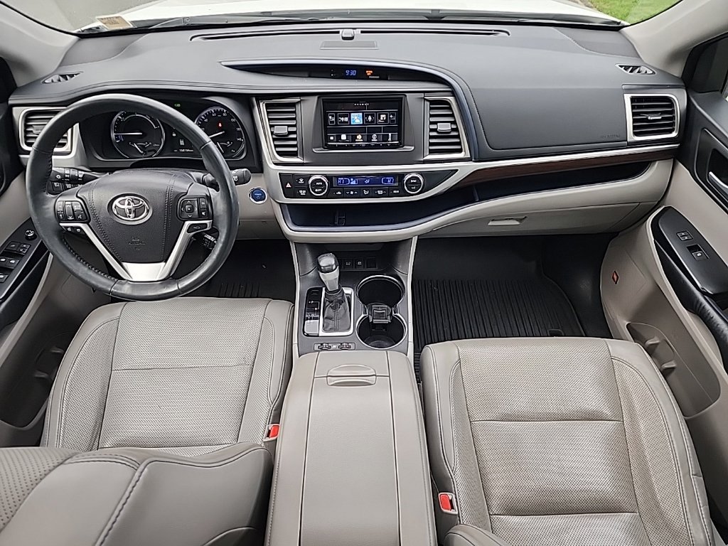 Used 2016 Toyota Highlander Limited Platinum AWD/4WD image 22