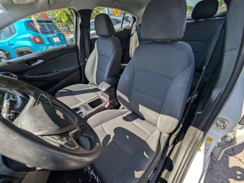 Used 2019 Chevrolet Cruze LT w/ LT Fleet Convenience Package FWD image 14