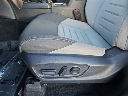 Certified 2024 Toyota Tacoma TRD Off-Road w/ TRD Off Road Upgrade Package image 17