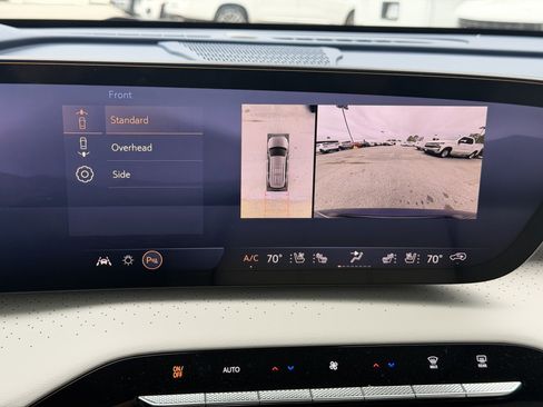 Used 2026 Buick Enclave Avenir w/ Super Cruise Package image 36