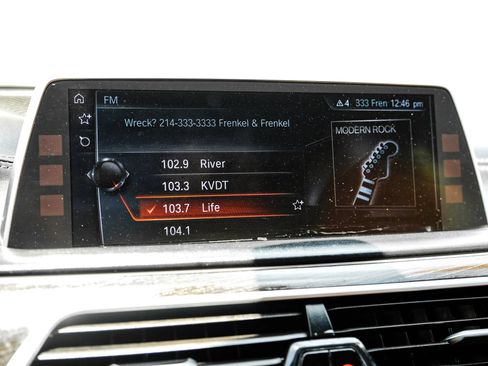 Used 2016 BMW 750i RWD image 27
