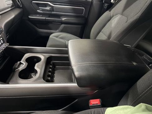 Used 2019 RAM 1500 Big Horn AWD/4WD image 26