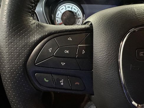 Used 2022 Dodge Challenger R/T Scat Pack w/ Shaker Package image 21