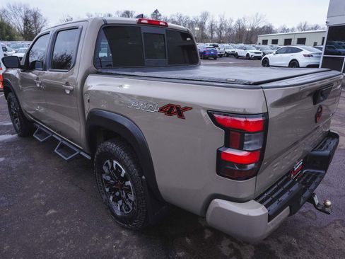 Used 2022 Nissan Frontier PRO-4X image 7