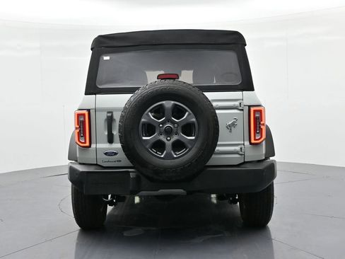 Used 2022 Ford Bronco Big Bend image 2